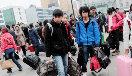 2023年中小学寒假时间或将提前，学生很高兴，家长心情很复杂-寒假放假时间2023年河南初中